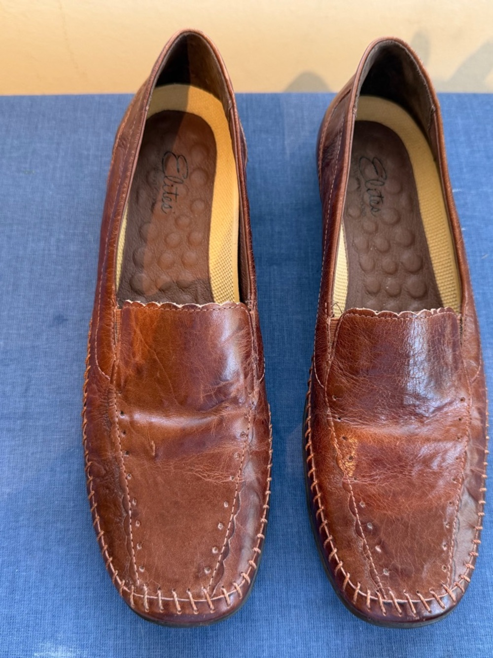 Elites by Walking Cradles Brown Leather Loafers Woman Comfort Slip On Shoes